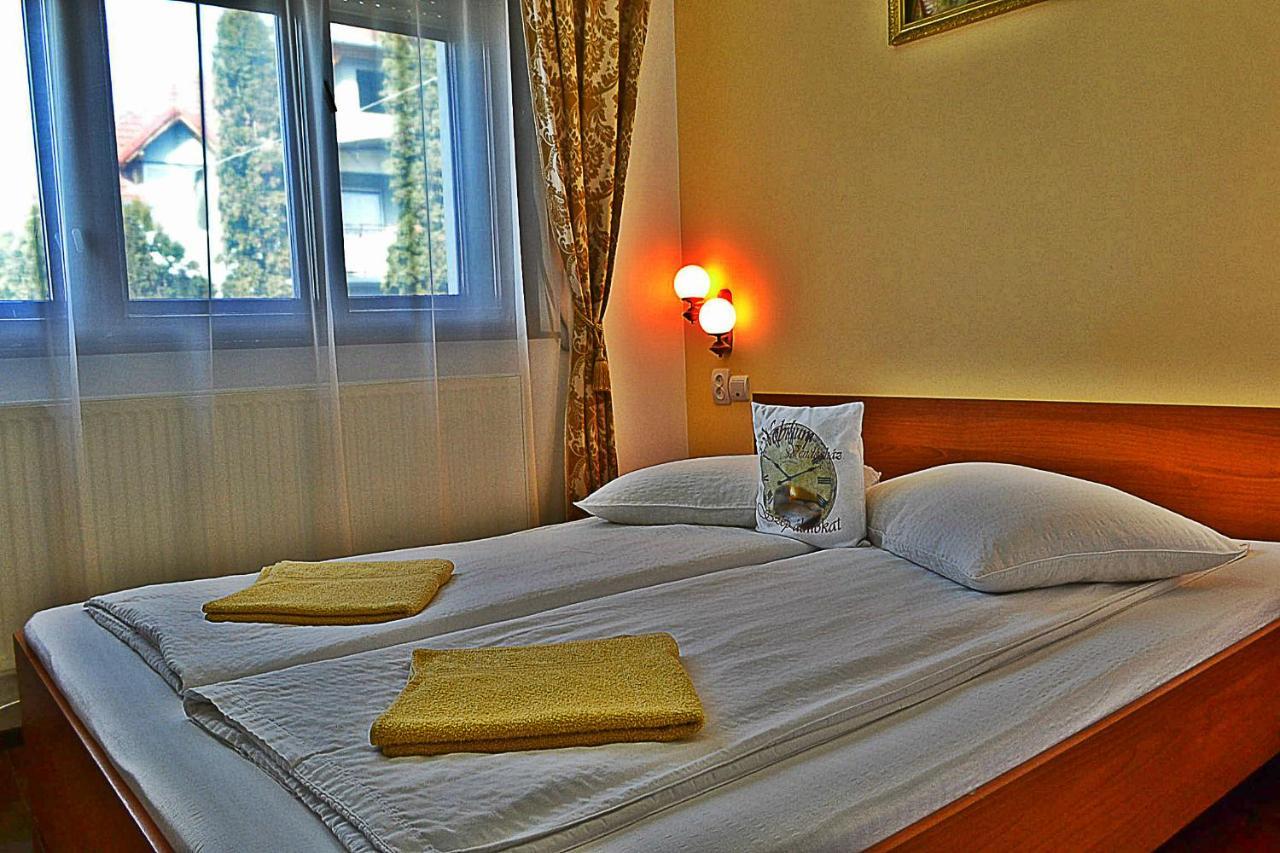 Casa Nobilium Hotel Turda Exterior photo